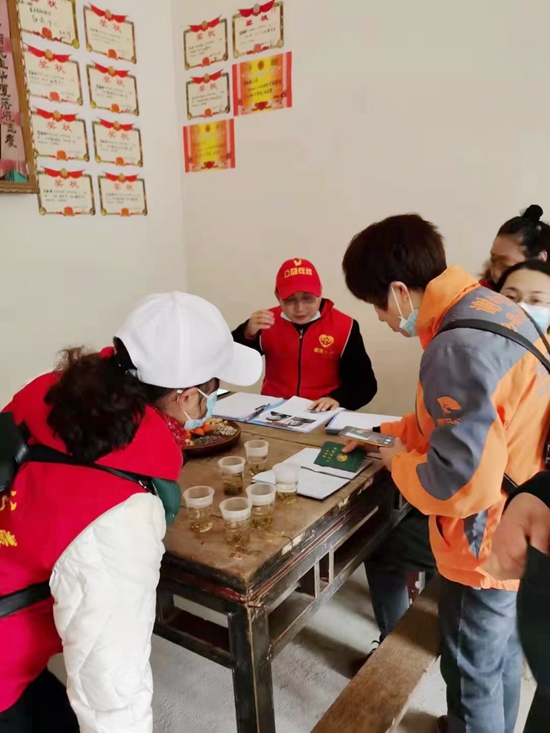 飞驰环球集团旗下公益在线:公益在行动系列活动之一